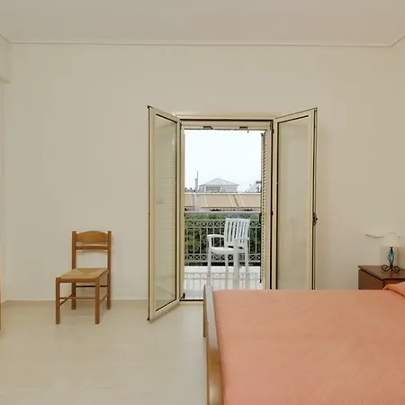 Manoleas - 4 * Stoúpa
