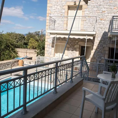 Apartment Manoleas - 4 Stoupa