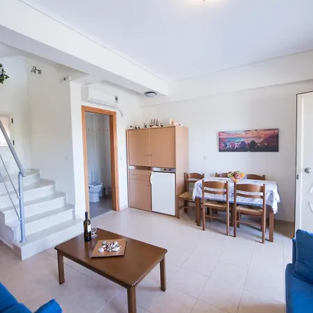Appartement Manoleas - 4 *