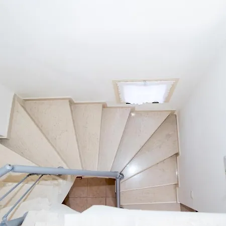 Appartement Manoleas - 4 *